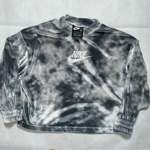 Nike velour grey cropped girls top size medium